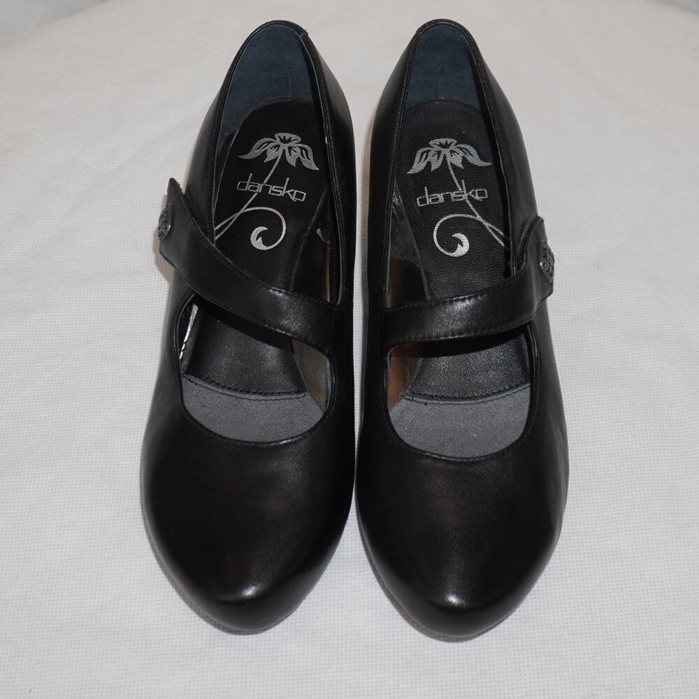 Dansko Black Leather Mary Jane Asymmetrical Strap Block Heels EU 37 6.5/7 - Picture 2 of 13